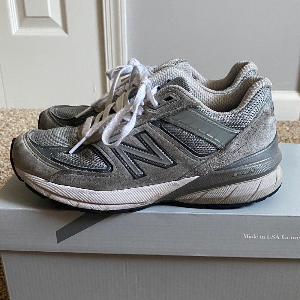 New Balance Gray and White Running Shoes - Picture 3 of 6